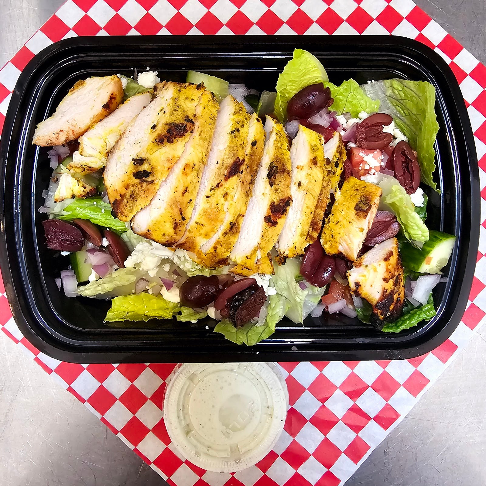 Greek Salad with Grilled Chicken